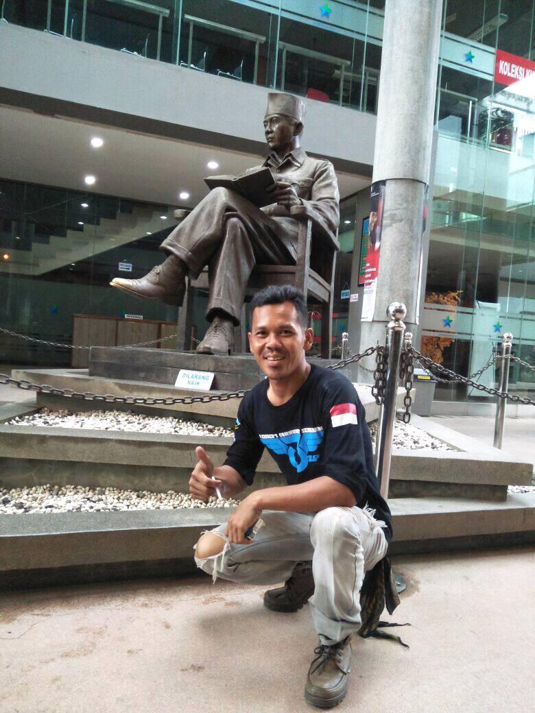 Tim Konsultan Kolam Renang