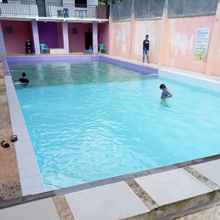 Proyek Kolam Residensial